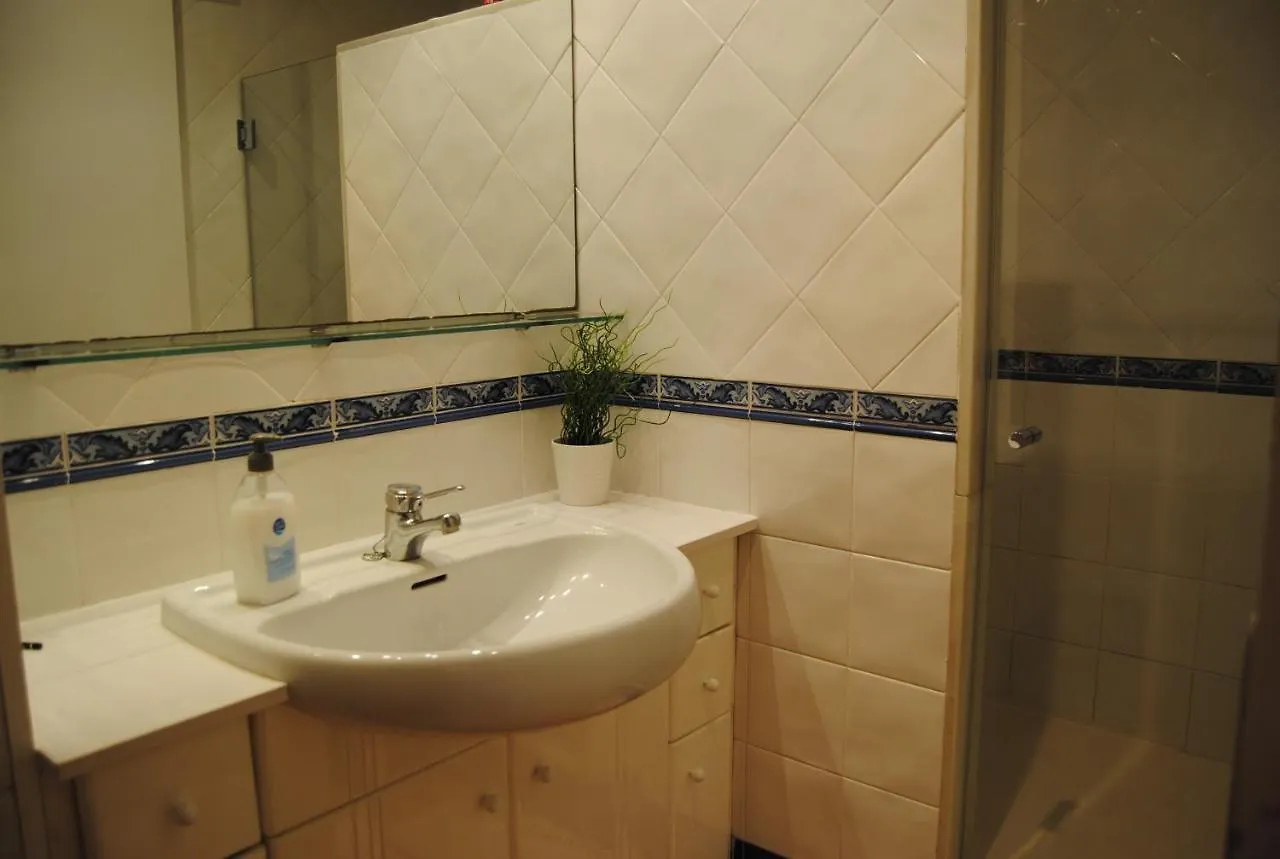יפראנק Apto. Plana - 374 0*,